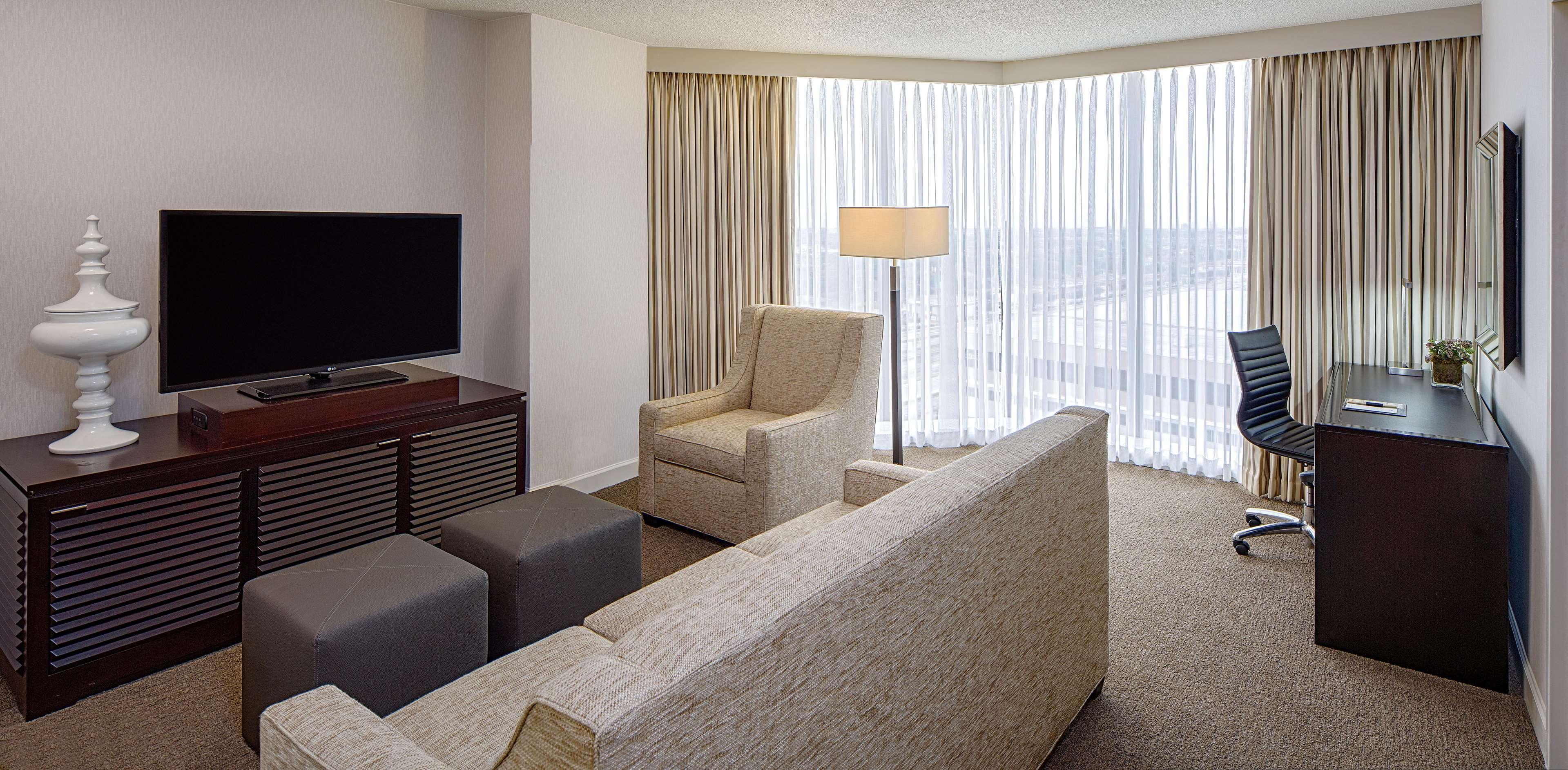 Doubletree By Hilton Hotel Houston Greenway Plaza Kültér fotó
