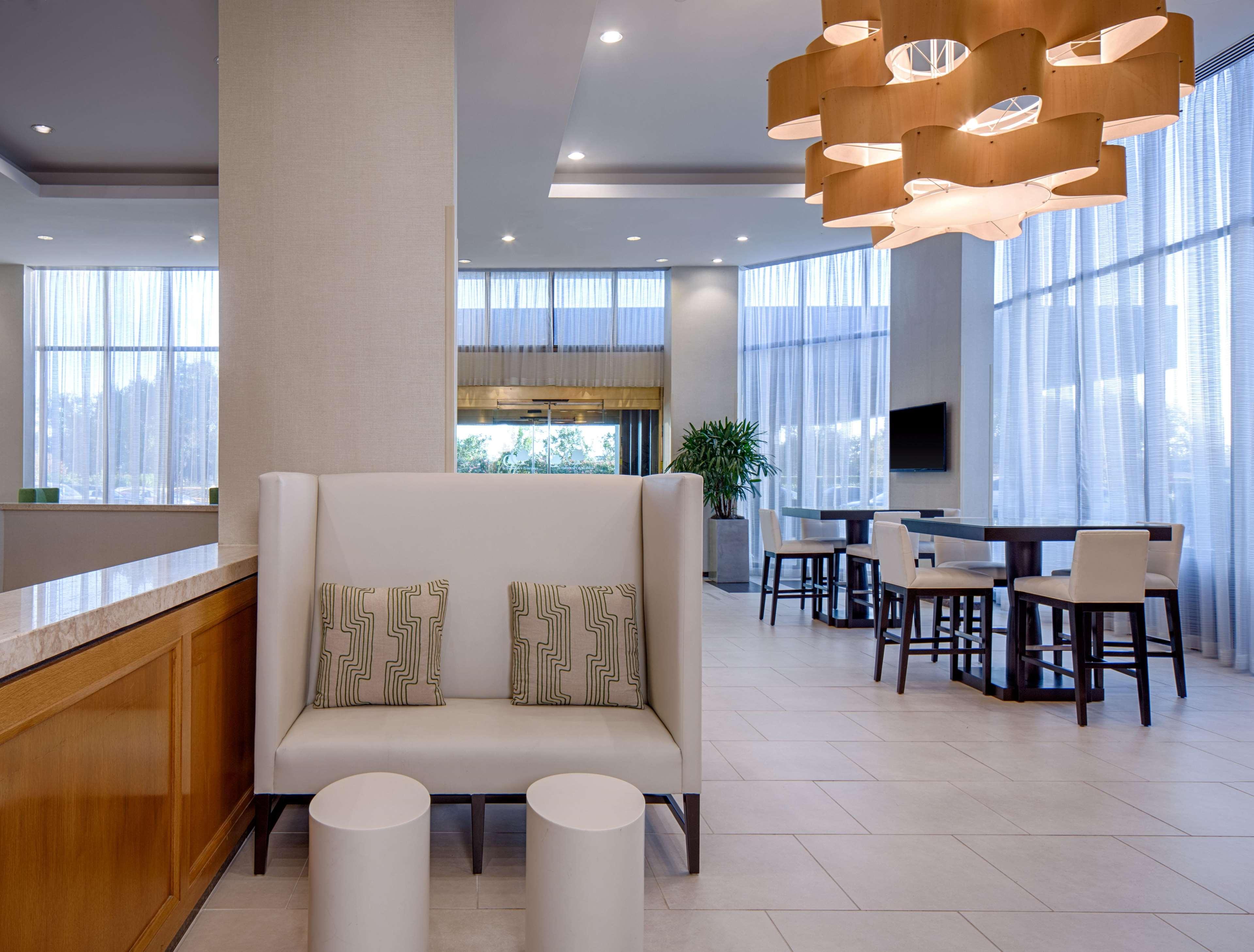 Doubletree By Hilton Hotel Houston Greenway Plaza Kültér fotó