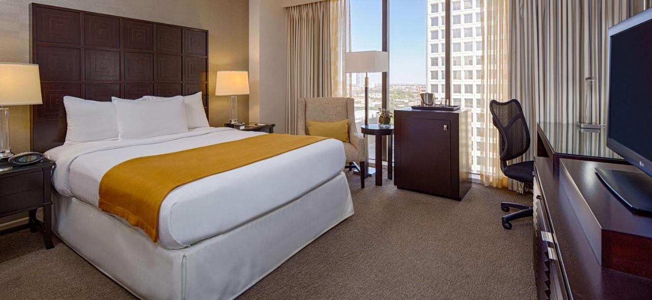 Doubletree By Hilton Hotel Houston Greenway Plaza Kültér fotó