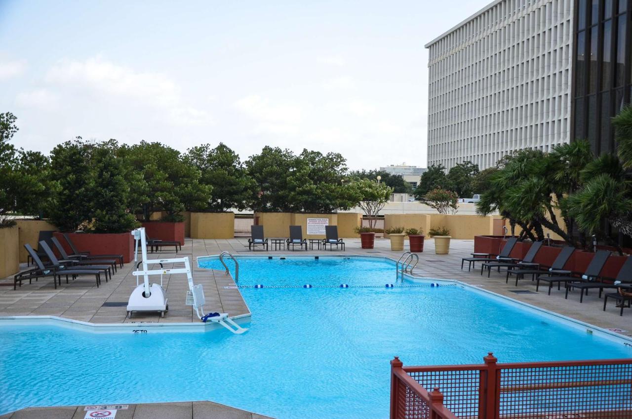Doubletree By Hilton Hotel Houston Greenway Plaza Kültér fotó